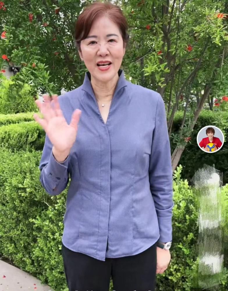 本赛季欧冠截至目前，哈兰德共在5场比赛中打进5球，其中包含2粒点球，并列射手榜榜首。